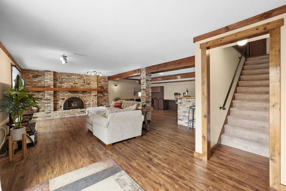 7835 Berkshire Lane Maple Grove, MN 55311