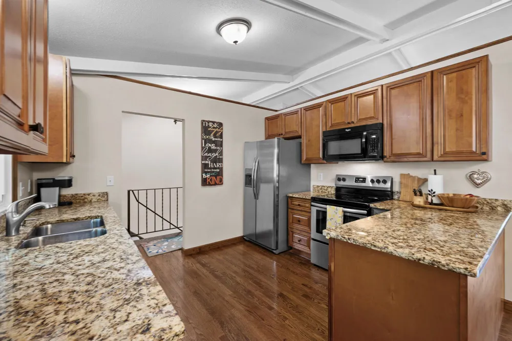 7835 Berkshire Lane Maple Grove, MN 55311