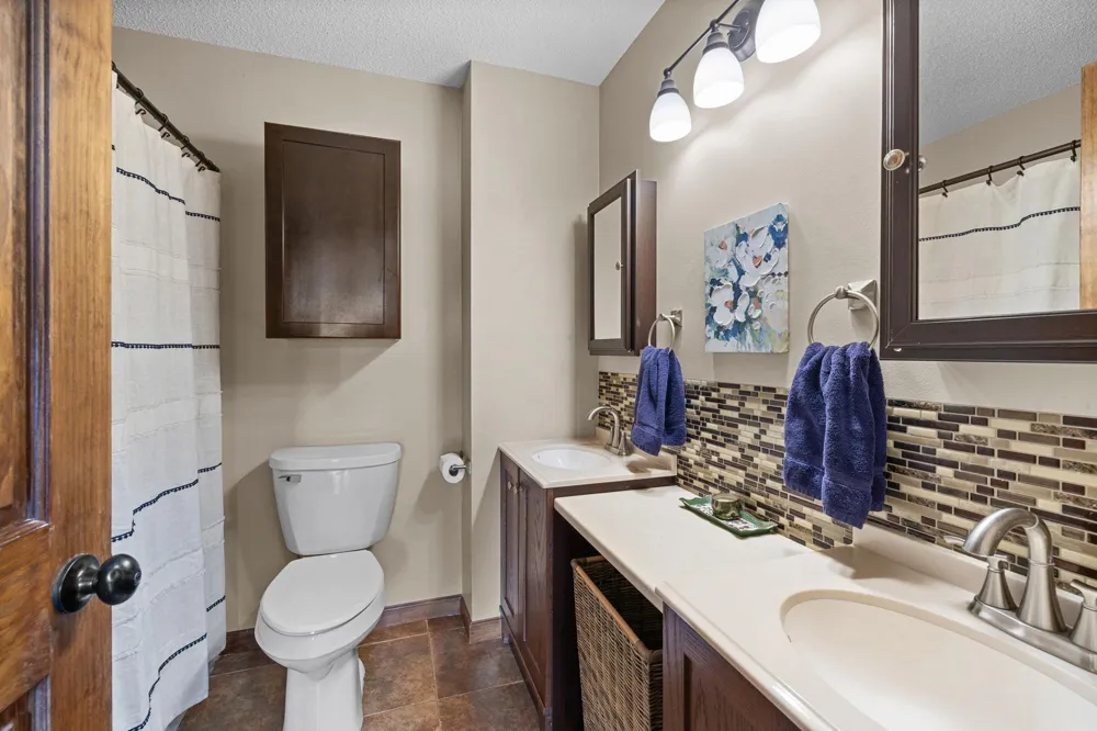 7835 Berkshire Lane Maple Grove, MN 55311