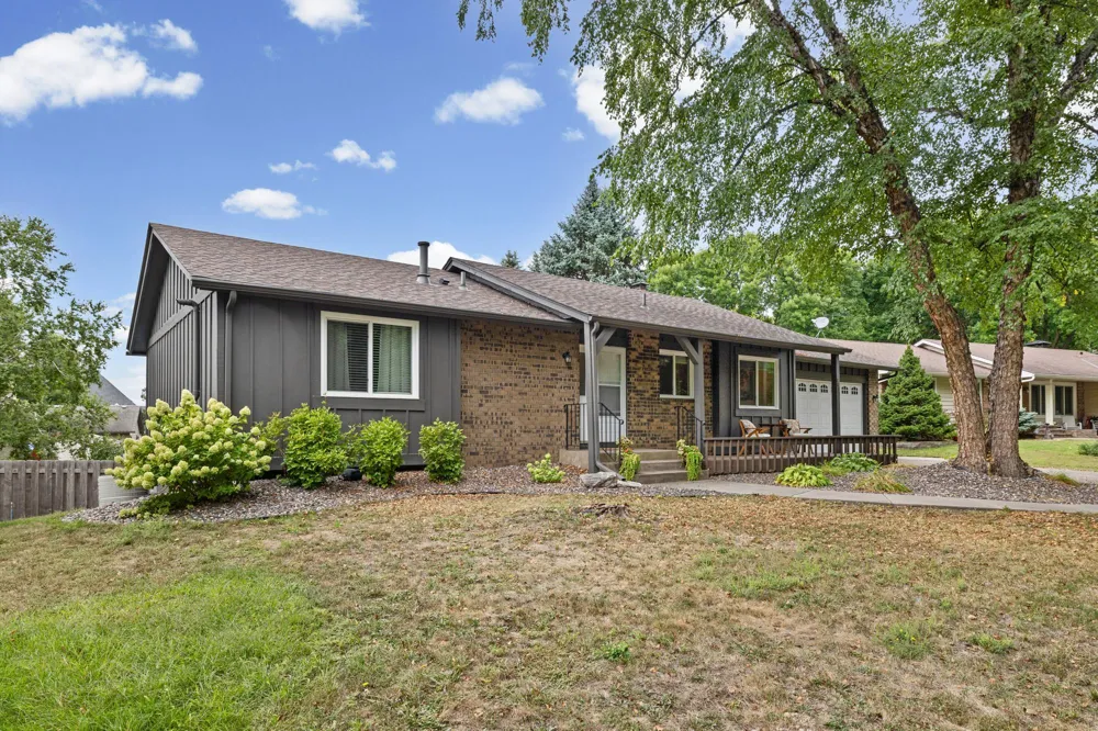 7835 Berkshire Lane Maple Grove, MN 55311
