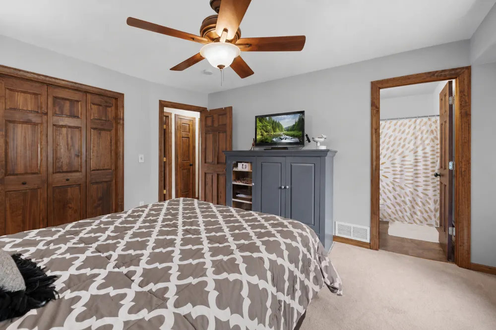 7835 Berkshire Lane Maple Grove, MN 55311