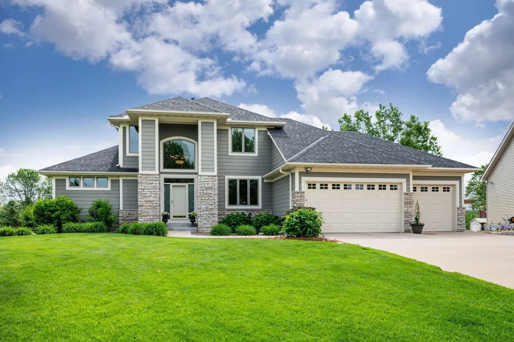 6786 Yellowstone Lane Maple Grove, MN 55311