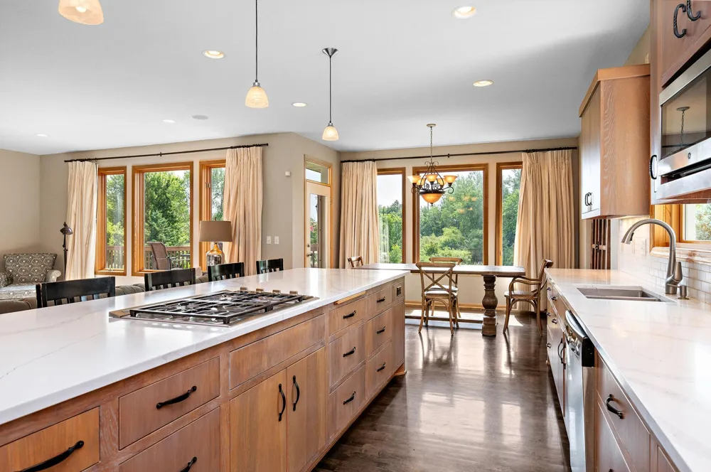 6786 Yellowstone Lane Maple Grove, MN 55311