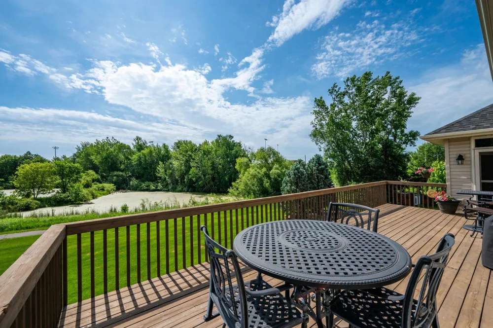 6786 Yellowstone Lane Maple Grove, MN 55311