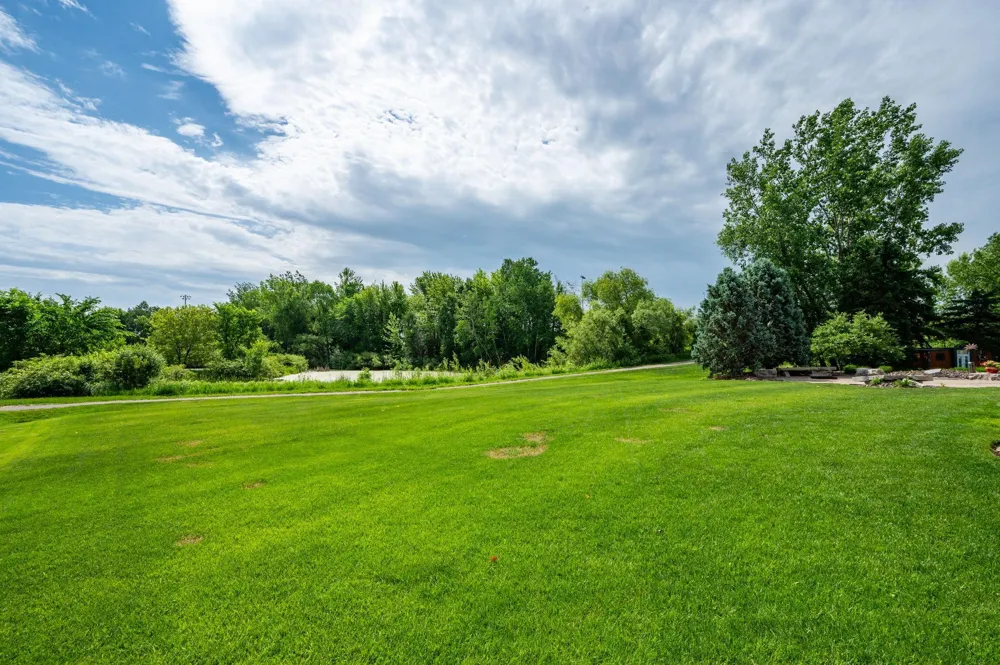6786 Yellowstone Lane Maple Grove, MN 55311