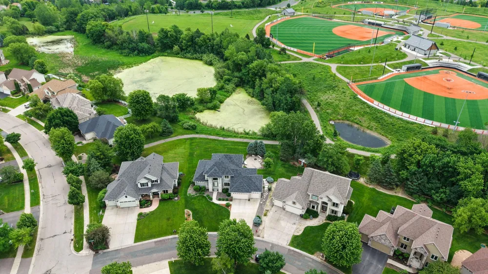 6786 Yellowstone Lane Maple Grove, MN 55311