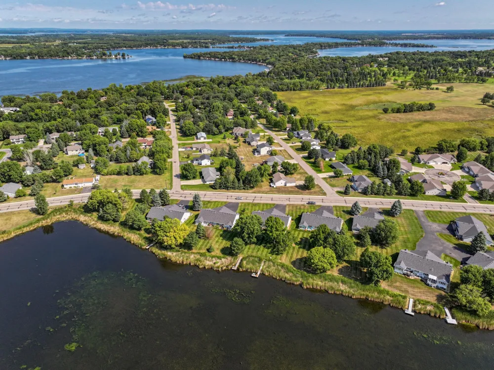 412 Voyager Drive Alexandria, MN 56308