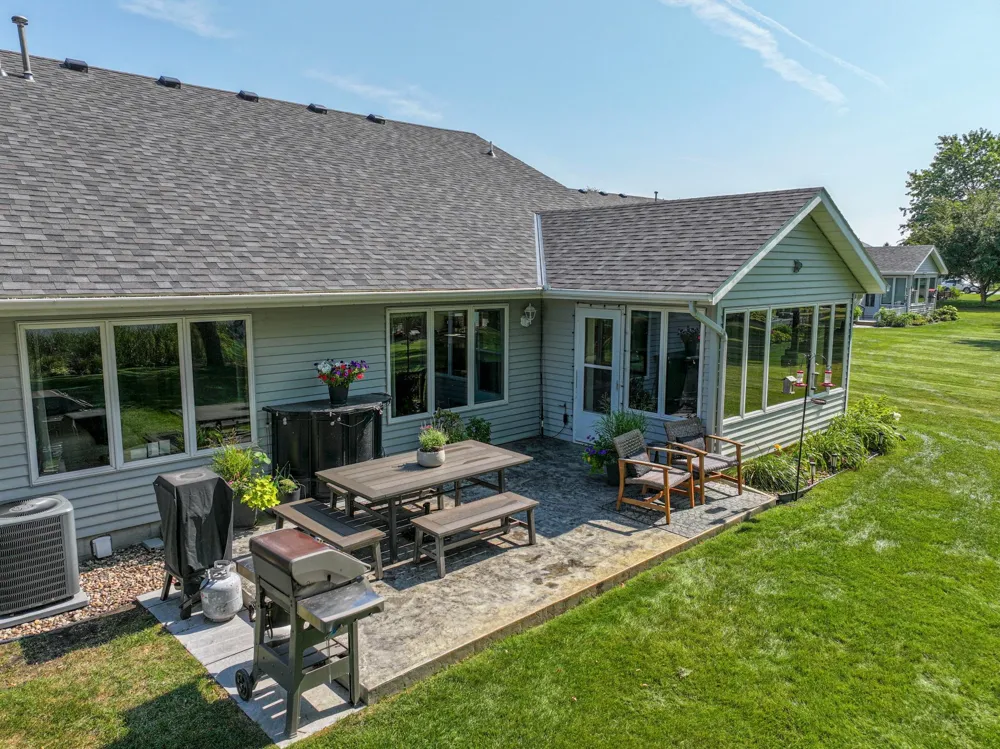 412 Voyager Drive Alexandria, MN 56308