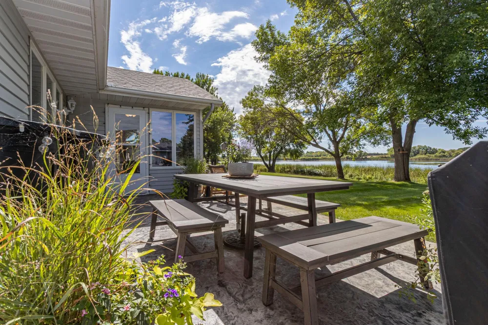 412 Voyager Drive Alexandria, MN 56308
