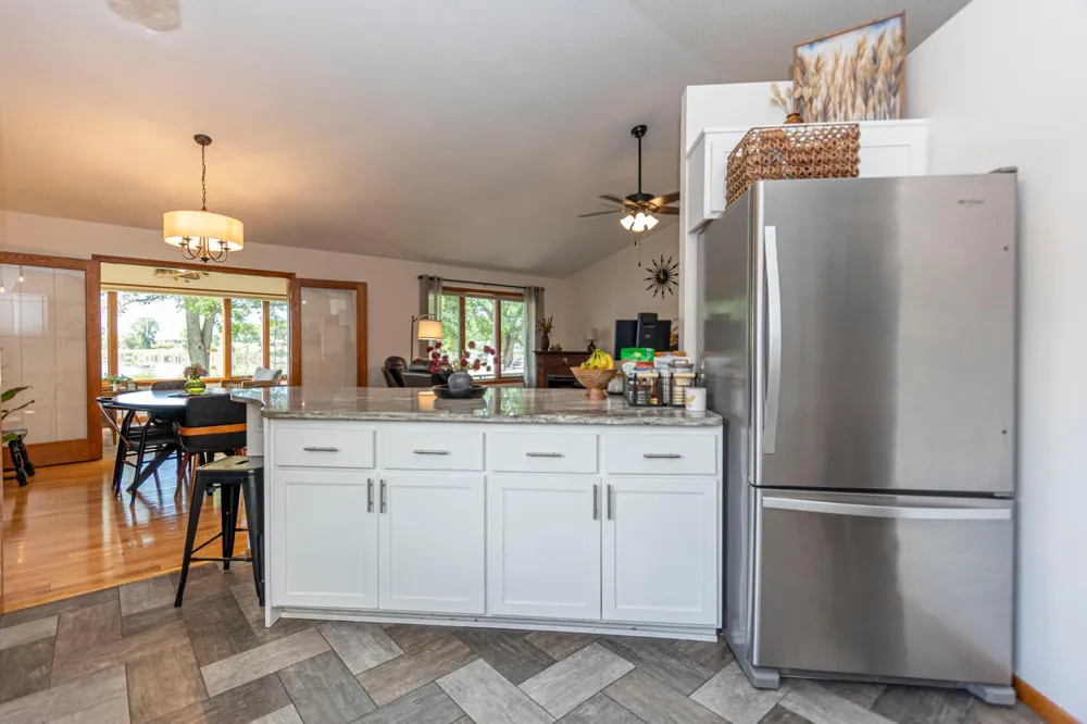 412 Voyager Drive Alexandria, MN 56308