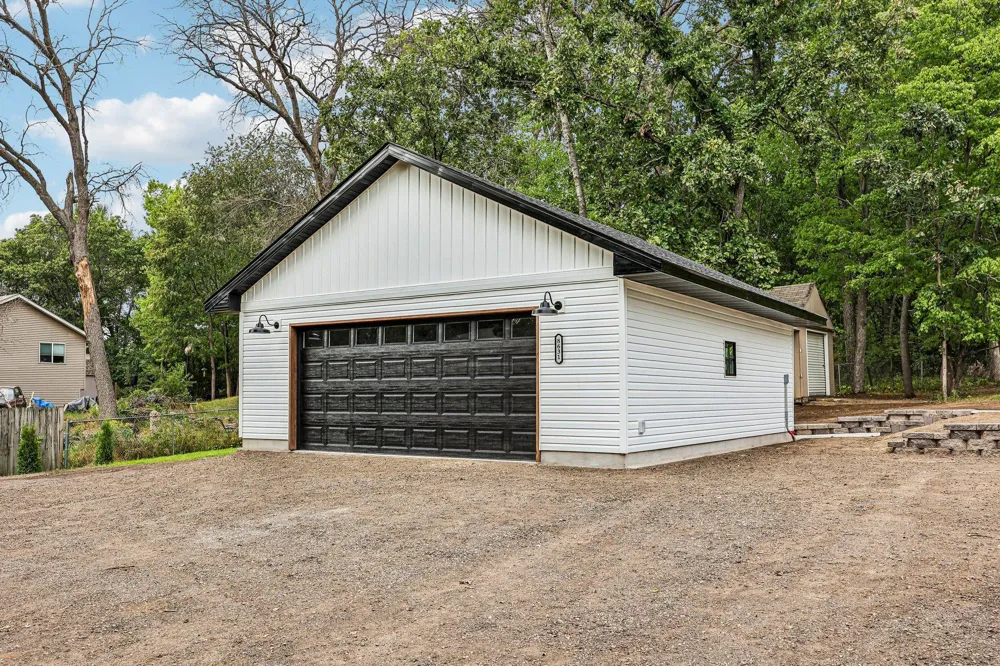 8631 241st Avenue NE Stacy, MN 55079