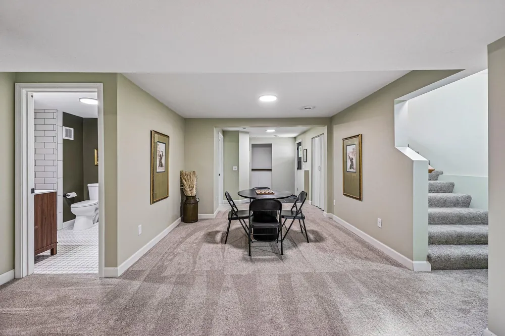 8631 241st Avenue NE Stacy, MN 55079