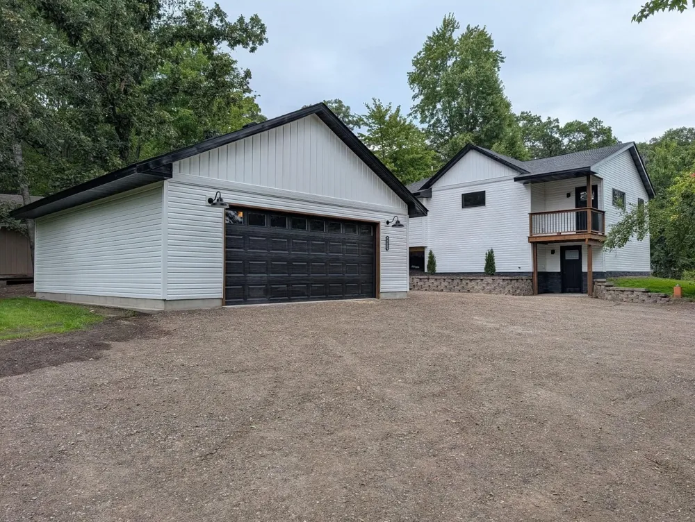 8631 241st Avenue NE Stacy, MN 55079