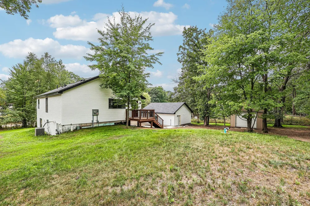 8631 241st Avenue NE Stacy, MN 55079