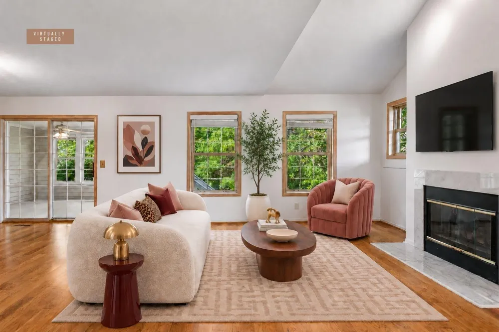 4902 Bayswater Road Minnetonka, MN 55345