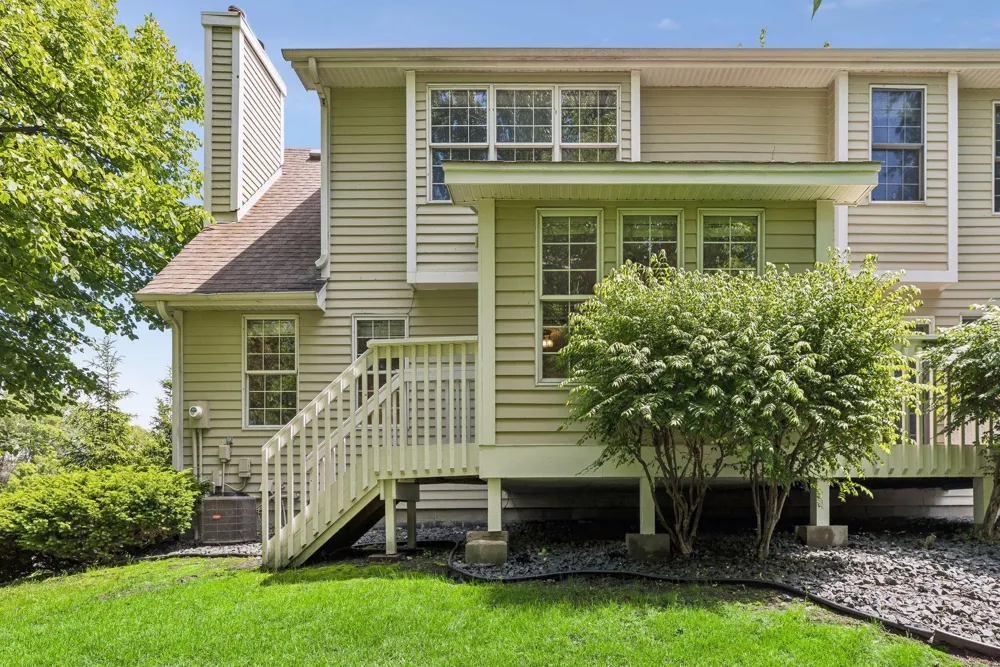4902 Bayswater Road Minnetonka, MN 55345
