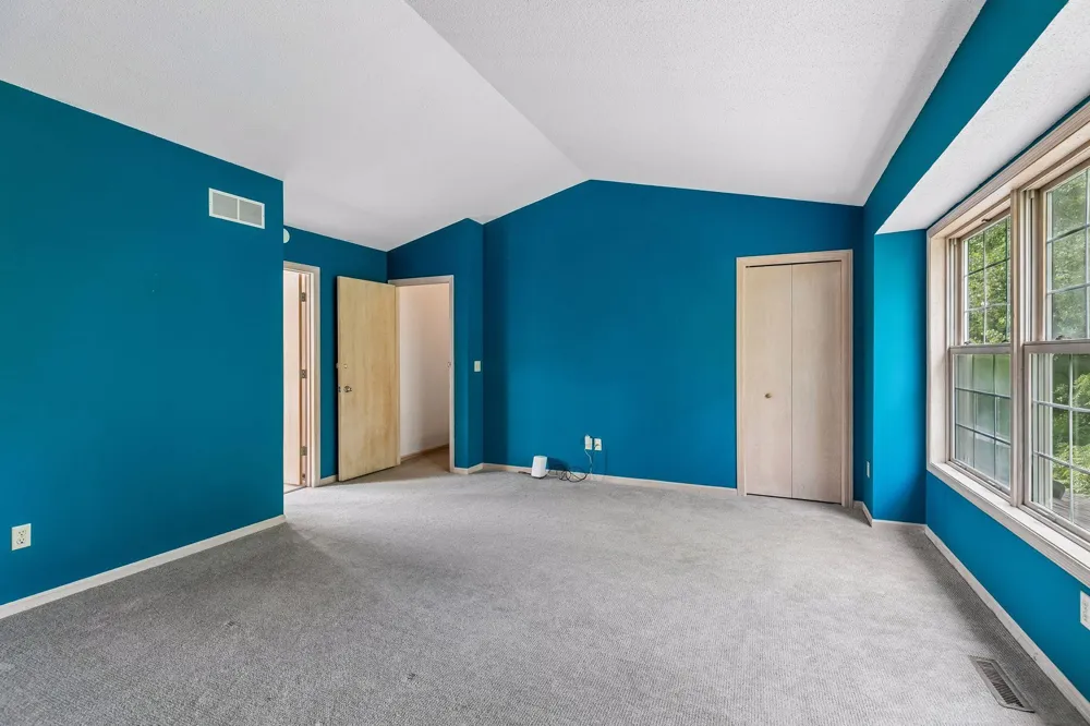 4902 Bayswater Road Minnetonka, MN 55345