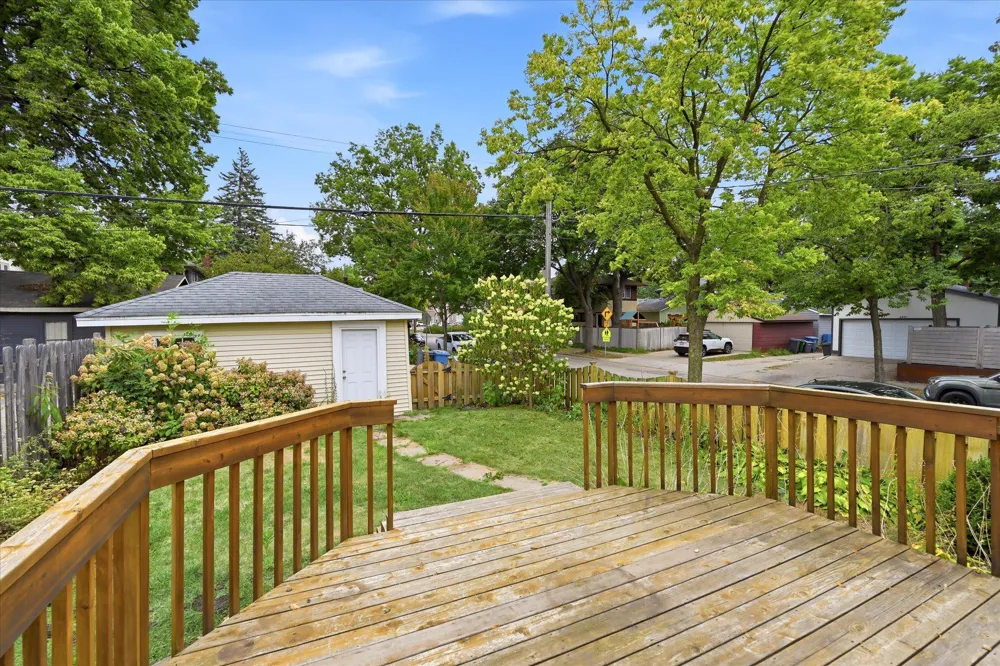 4857 Xerxes Avenue S Minneapolis, MN 55410