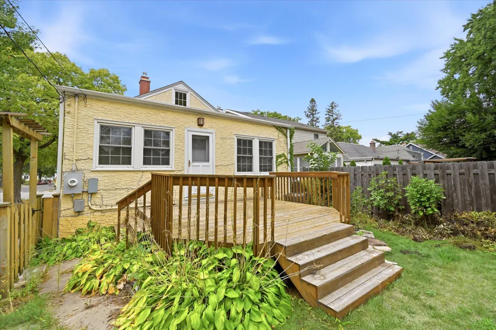 4857 Xerxes Avenue S Minneapolis, MN 55410
