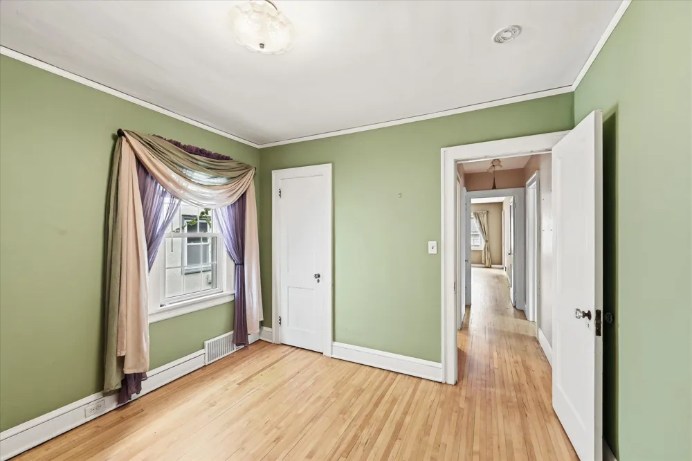4857 Xerxes Avenue S Minneapolis, MN 55410