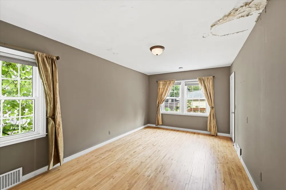 4857 Xerxes Avenue S Minneapolis, MN 55410
