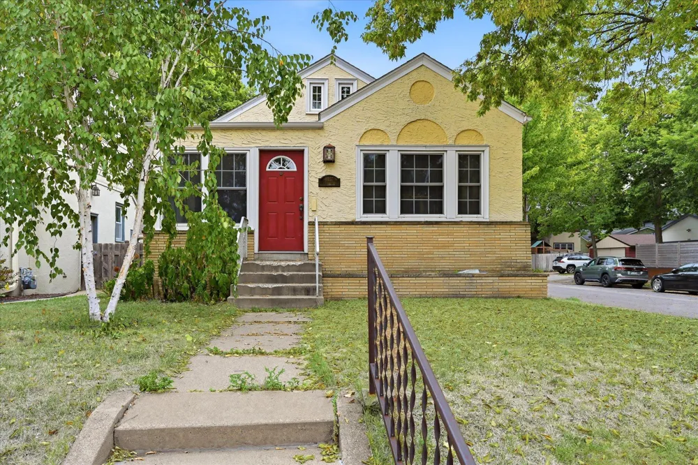 4857 Xerxes Avenue S Minneapolis, MN 55410