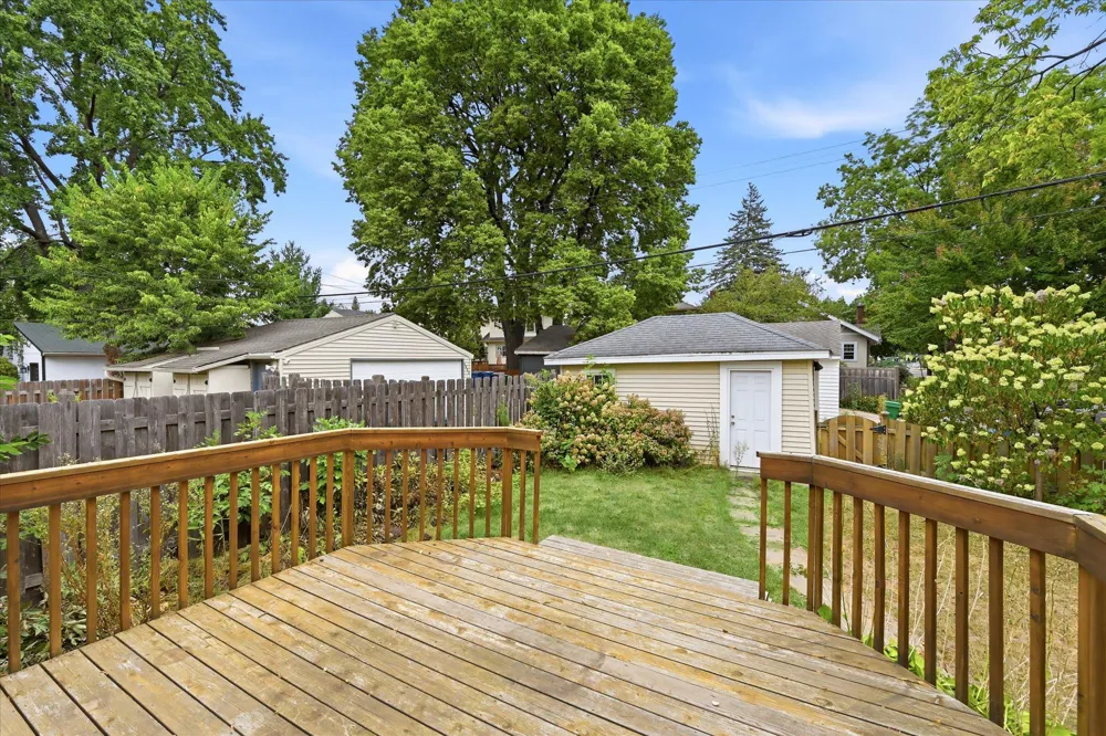 4857 Xerxes Avenue S Minneapolis, MN 55410