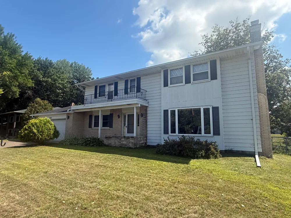 2368 S Shore Boulevard White Bear Lake, MN 55110
