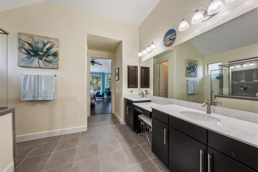138 Claret Cup Lane Montgomery, TX 77316