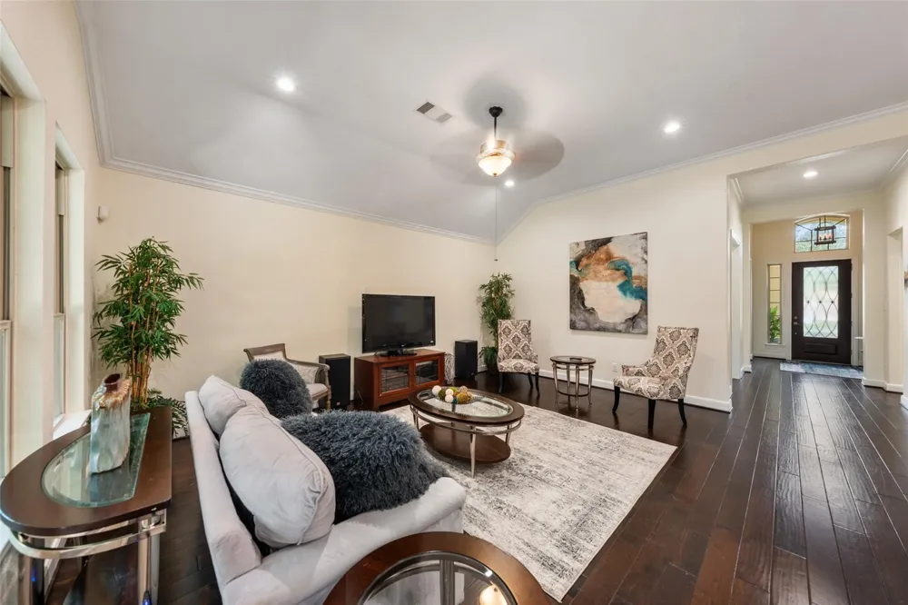 138 Claret Cup Lane Montgomery, TX 77316