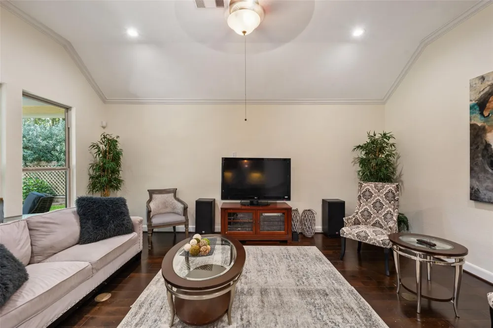138 Claret Cup Lane Montgomery, TX 77316