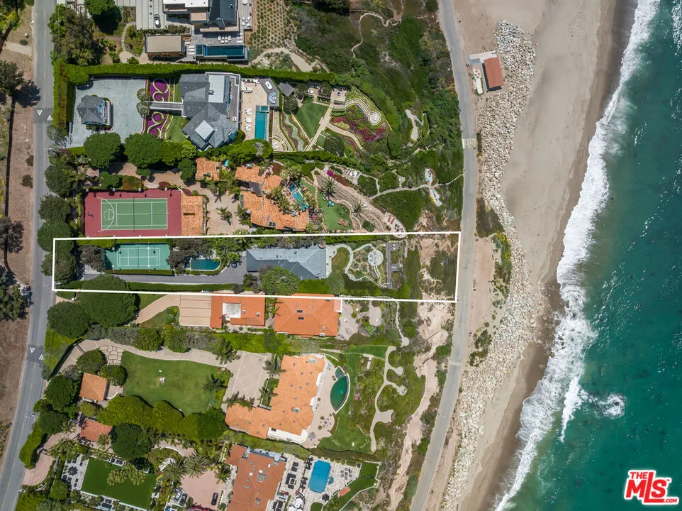 7089 Birdview Avenue Malibu, CA 90265