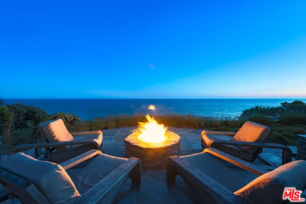 7089 Birdview Avenue Malibu, CA 90265