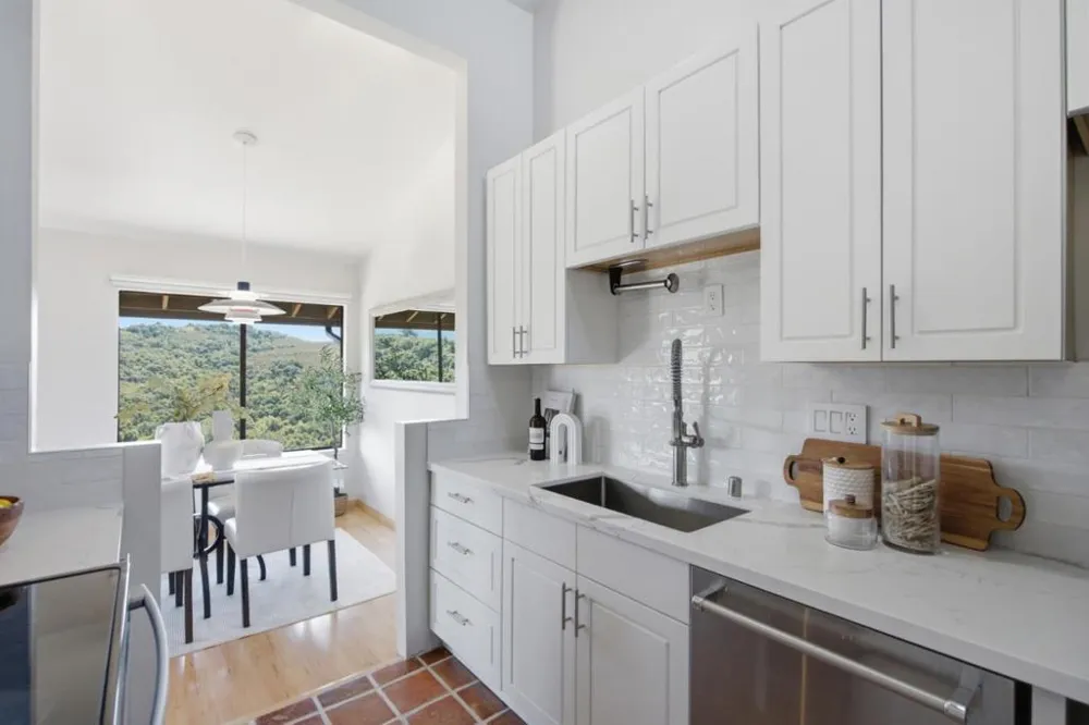 3368 La Mesa Drive #12 San Carlos, CA 94070