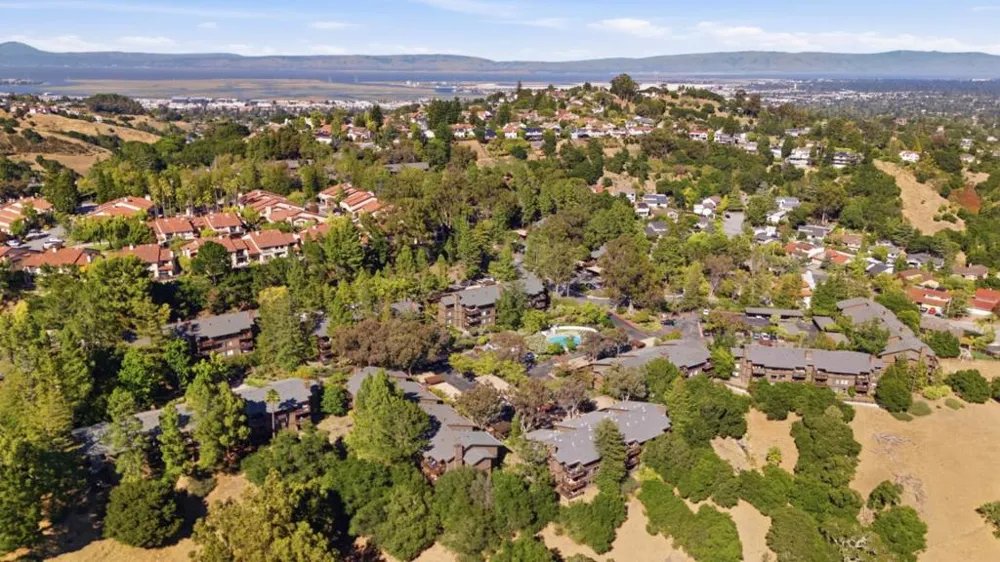 3368 La Mesa Drive #12 San Carlos, CA 94070