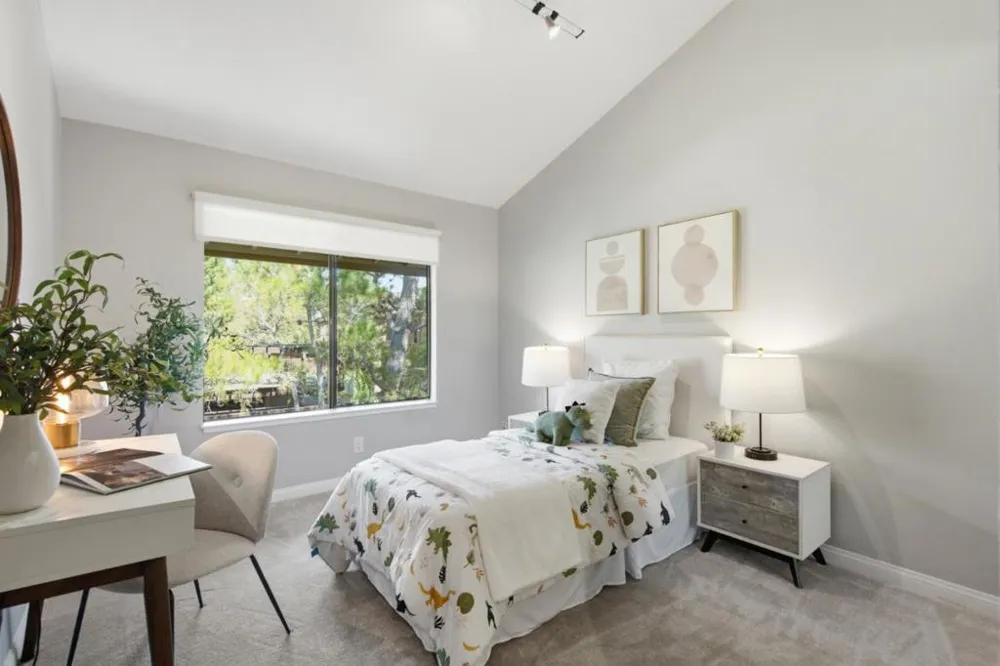 3368 La Mesa Drive #12 San Carlos, CA 94070