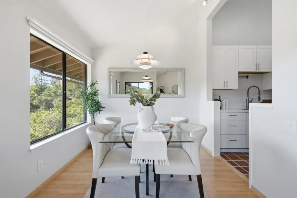 3368 La Mesa Drive #12 San Carlos, CA 94070
