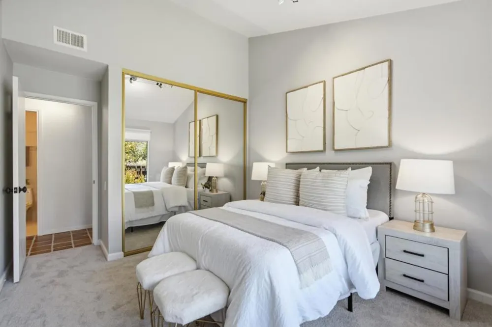 3368 La Mesa Drive #12 San Carlos, CA 94070