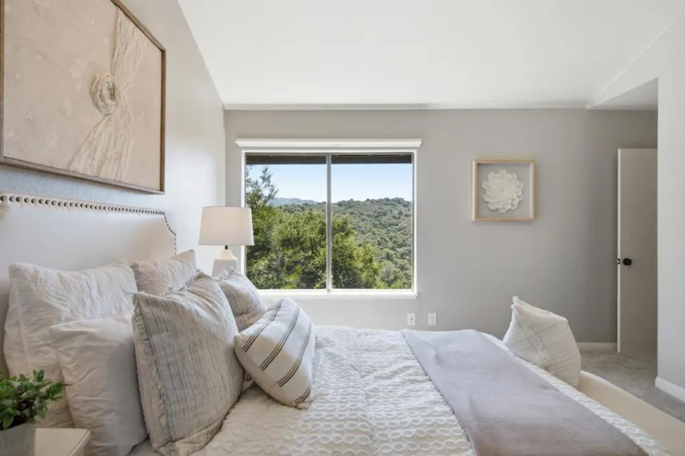 3368 La Mesa Drive #12 San Carlos, CA 94070