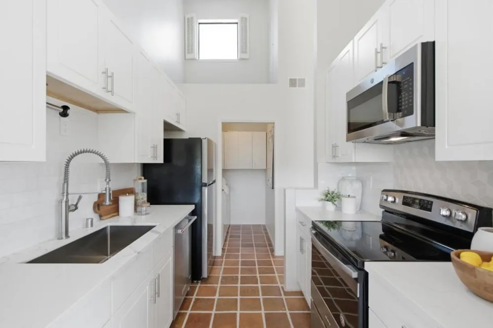 3368 La Mesa Drive #12 San Carlos, CA 94070