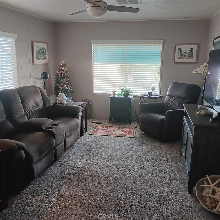 575 S Lyon Avenue #142 Hemet, CA 92543