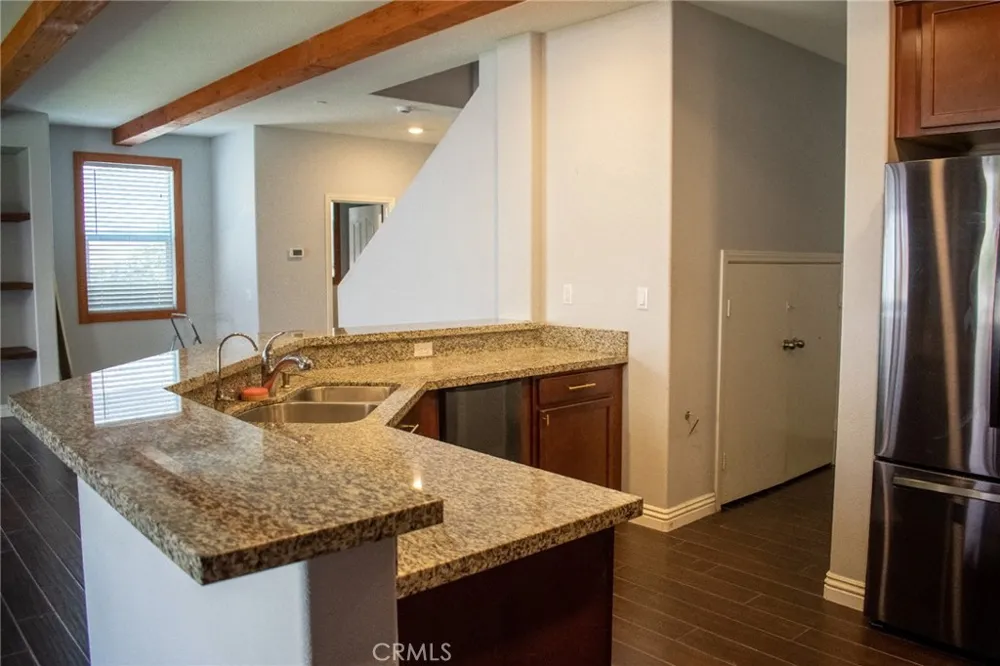 3733 Bur Oak San Bernardino, CA 92407