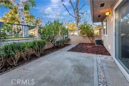 17311 Peach Irvine, CA 92612