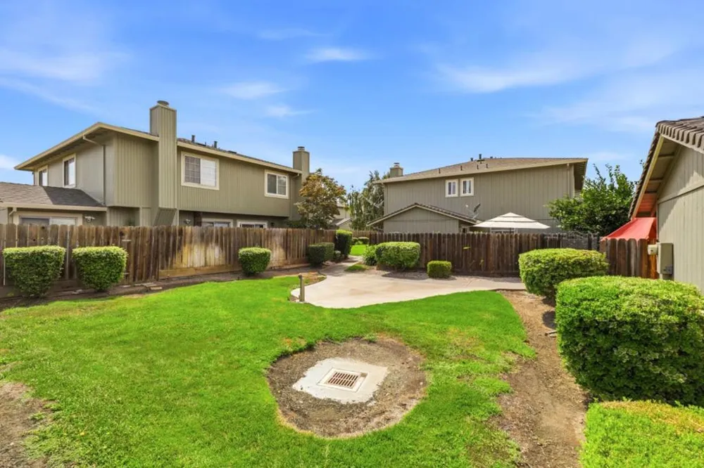79 Knight Lane Hollister, CA 95023