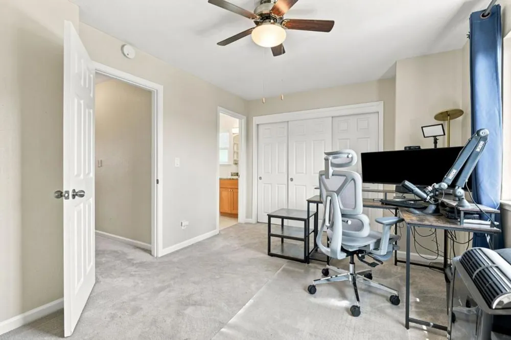 79 Knight Lane Hollister, CA 95023