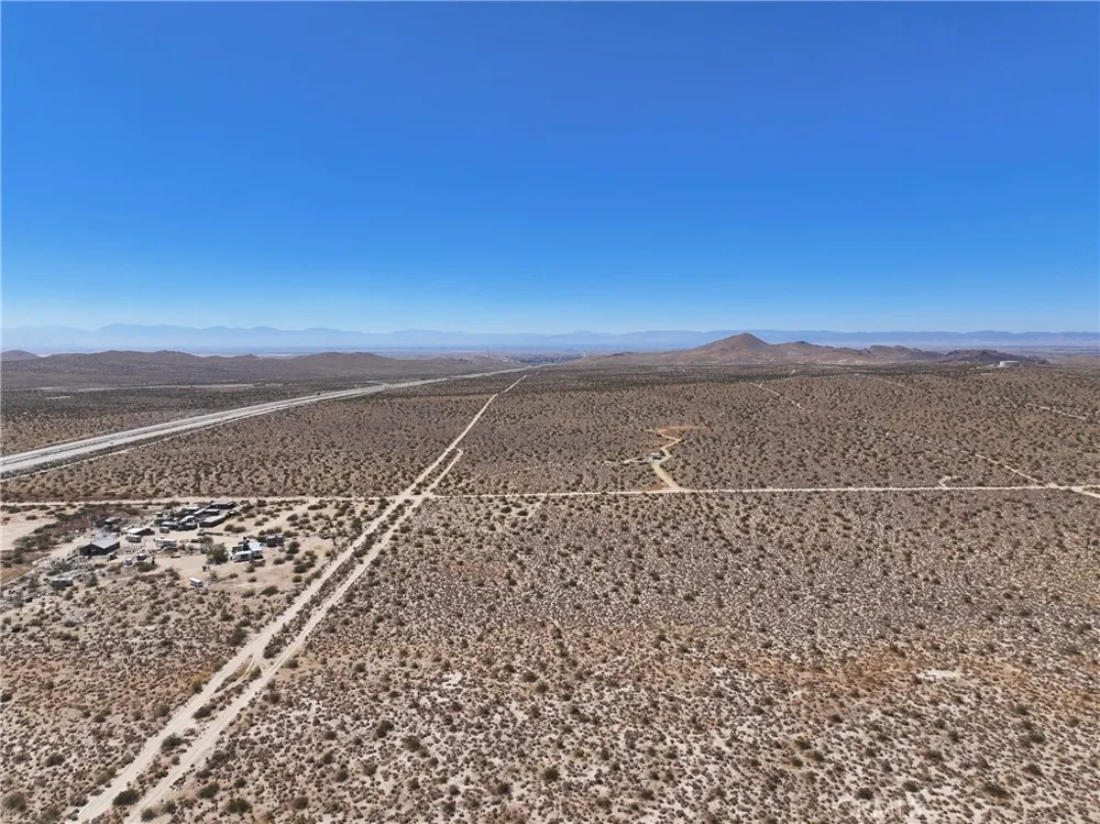 Champagne Ave Rosamond, CA 93560