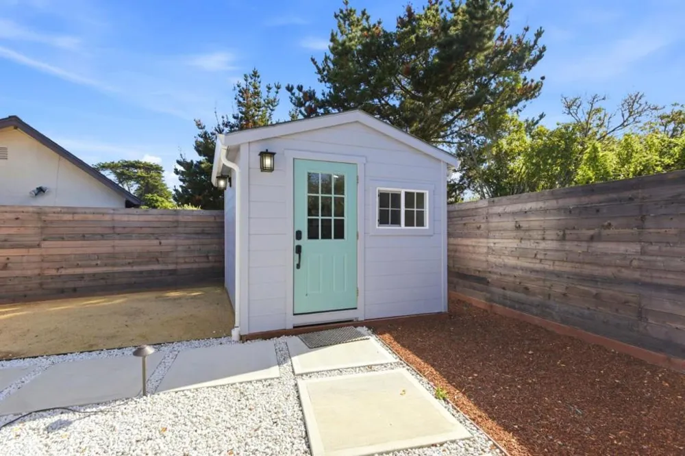 301 Shelter Cove Drive El Granada, CA 94019