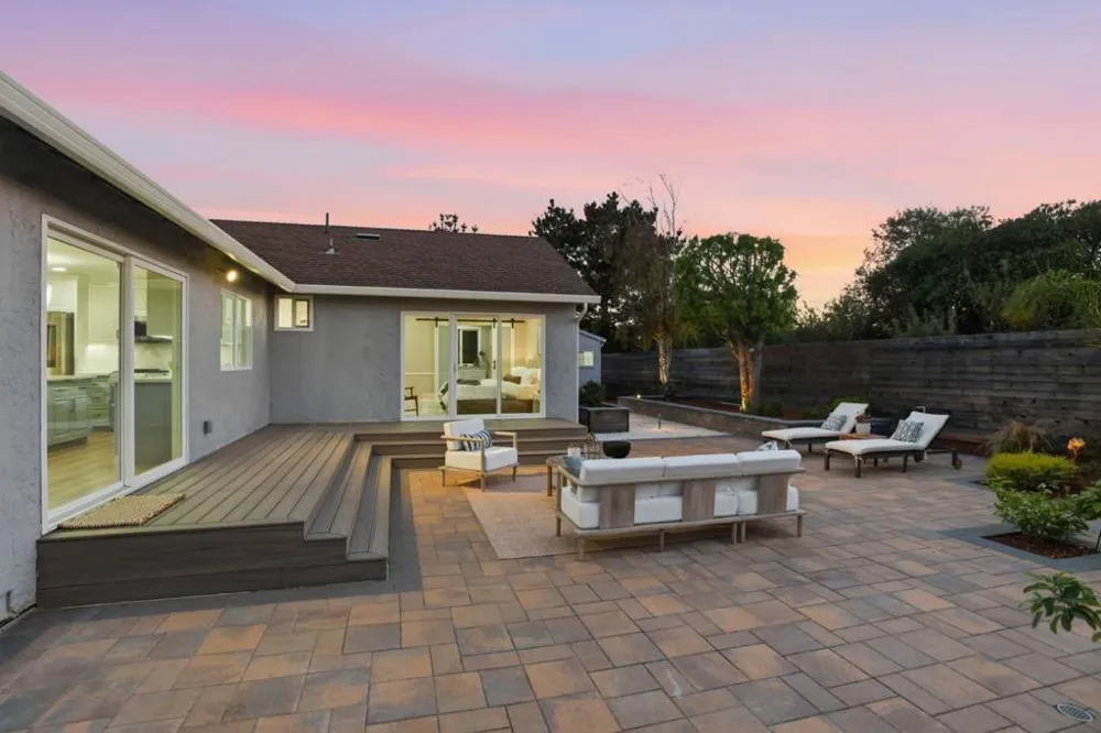 301 Shelter Cove Drive El Granada, CA 94019
