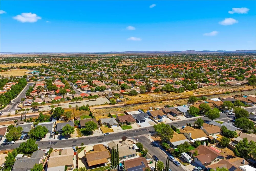 36892 Spanish Broom Palmdale, CA 93550