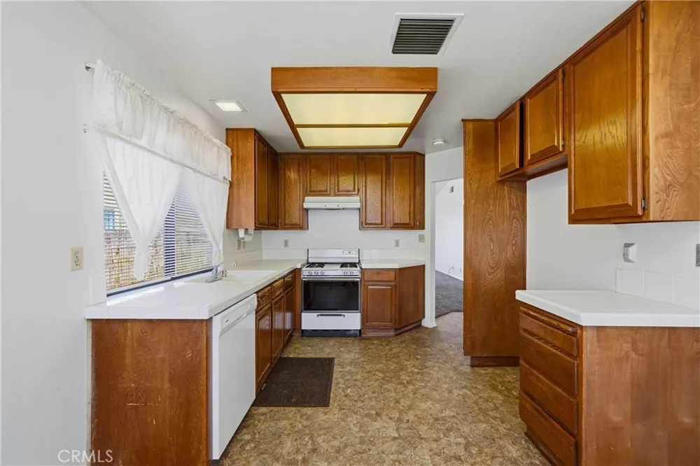 36892 Spanish Broom Palmdale, CA 93550